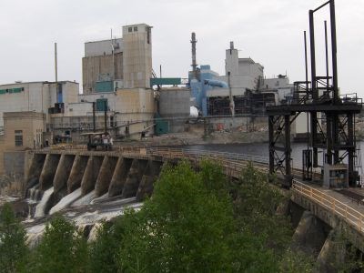 Smooth Rock Falls - Tembec mill (8) cropped